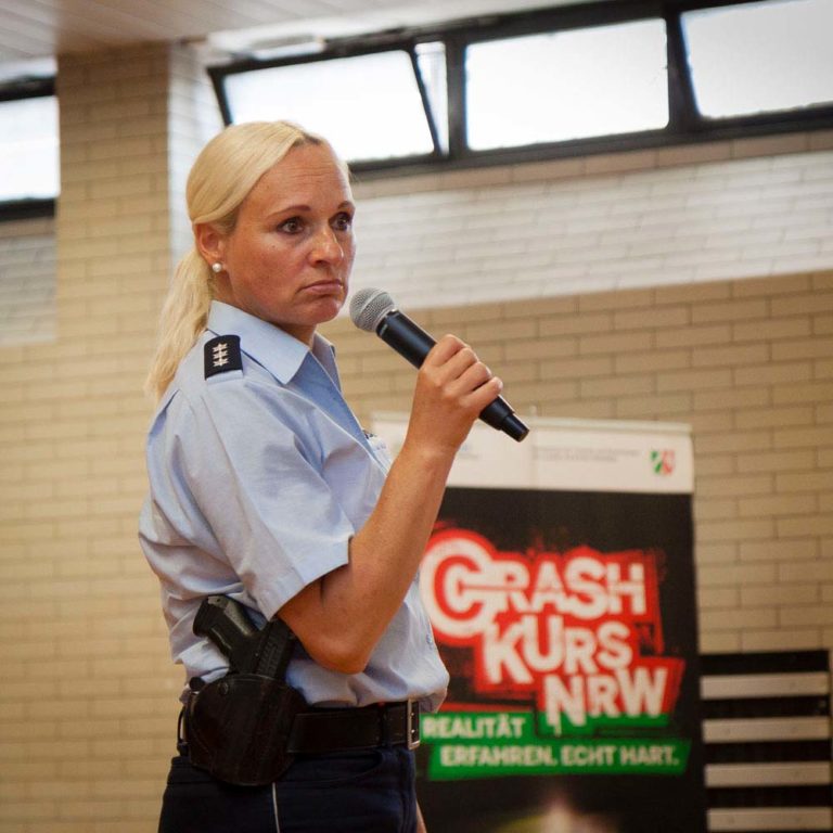 CRASH KURS NRW - Realität erFAHREN